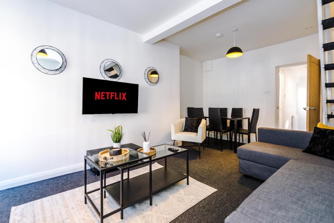 Holiday home Cozy Anfield House, Entire With Free Wifi & Netflix Liverpool